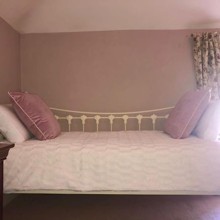 2 Bed Courtyard Apartment At Rockfield House Kells In Meath - Short Term Let Luaran gambar